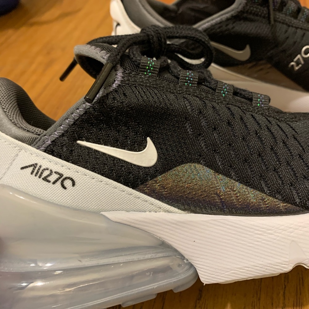 Nike Air Max 270 size 4Y or 6 women’s - Picture 4 of 4